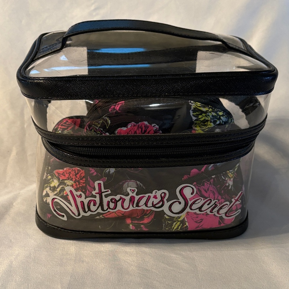 Victoria's Secret Zippered Travel Bag